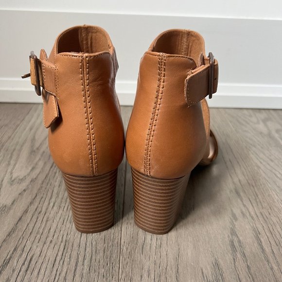 Clarks Deva Heidi Heeled Sandals. Size 8. NWT - Picture 2 of 5
